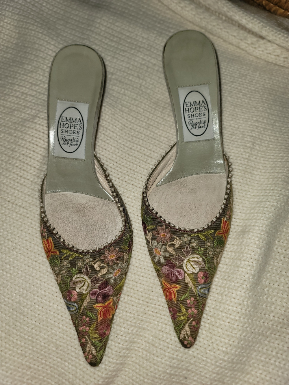 Emma Hopes Floral Embroidered Pointed Toe Mules